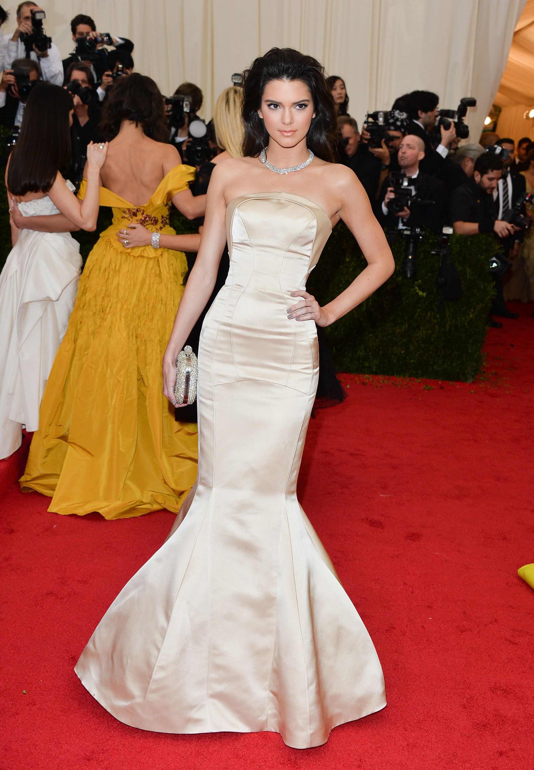 kylie jenner met gala red dress