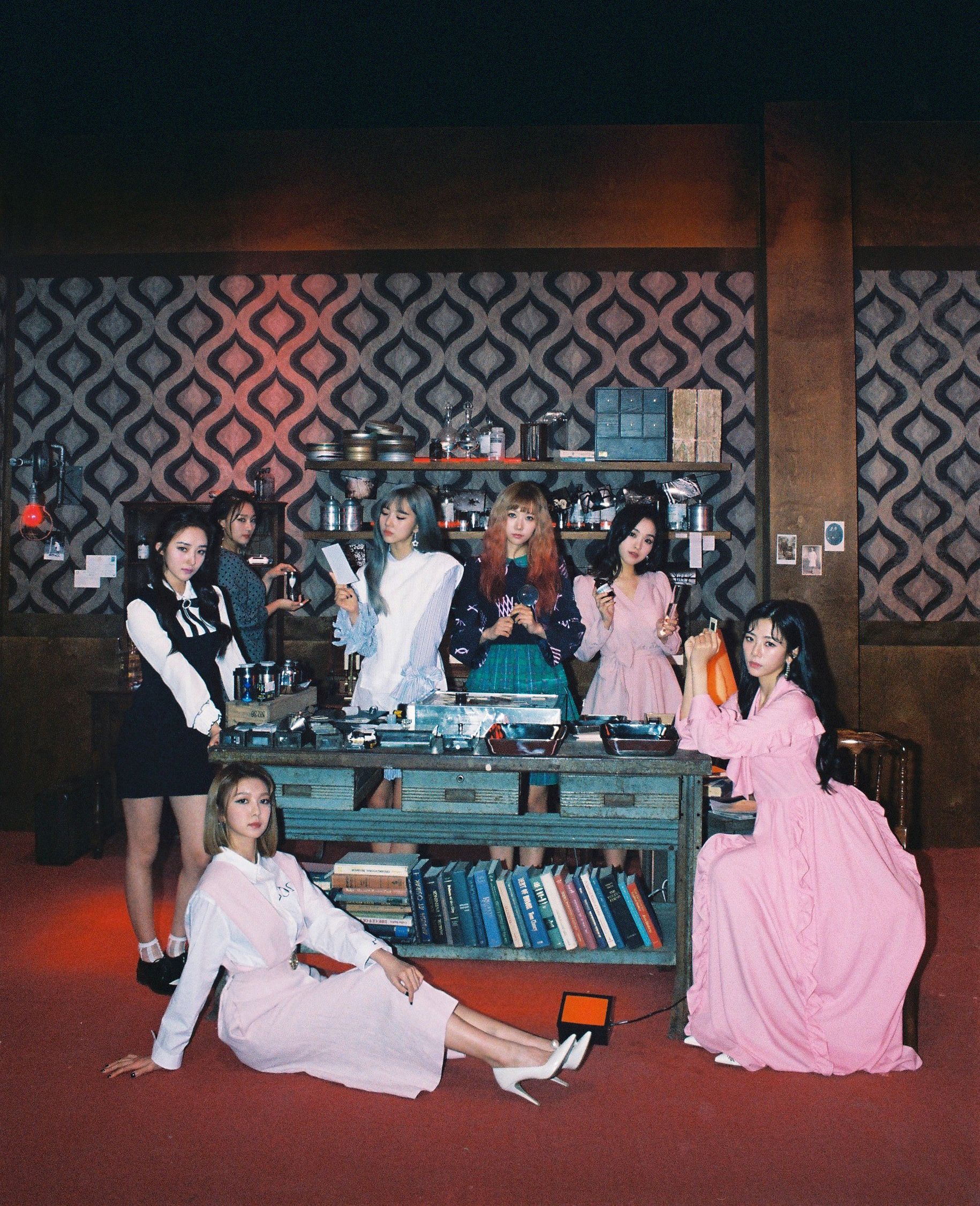 Meet Dreamcatcher K Pop S Most Horrifying Girl Group Paper