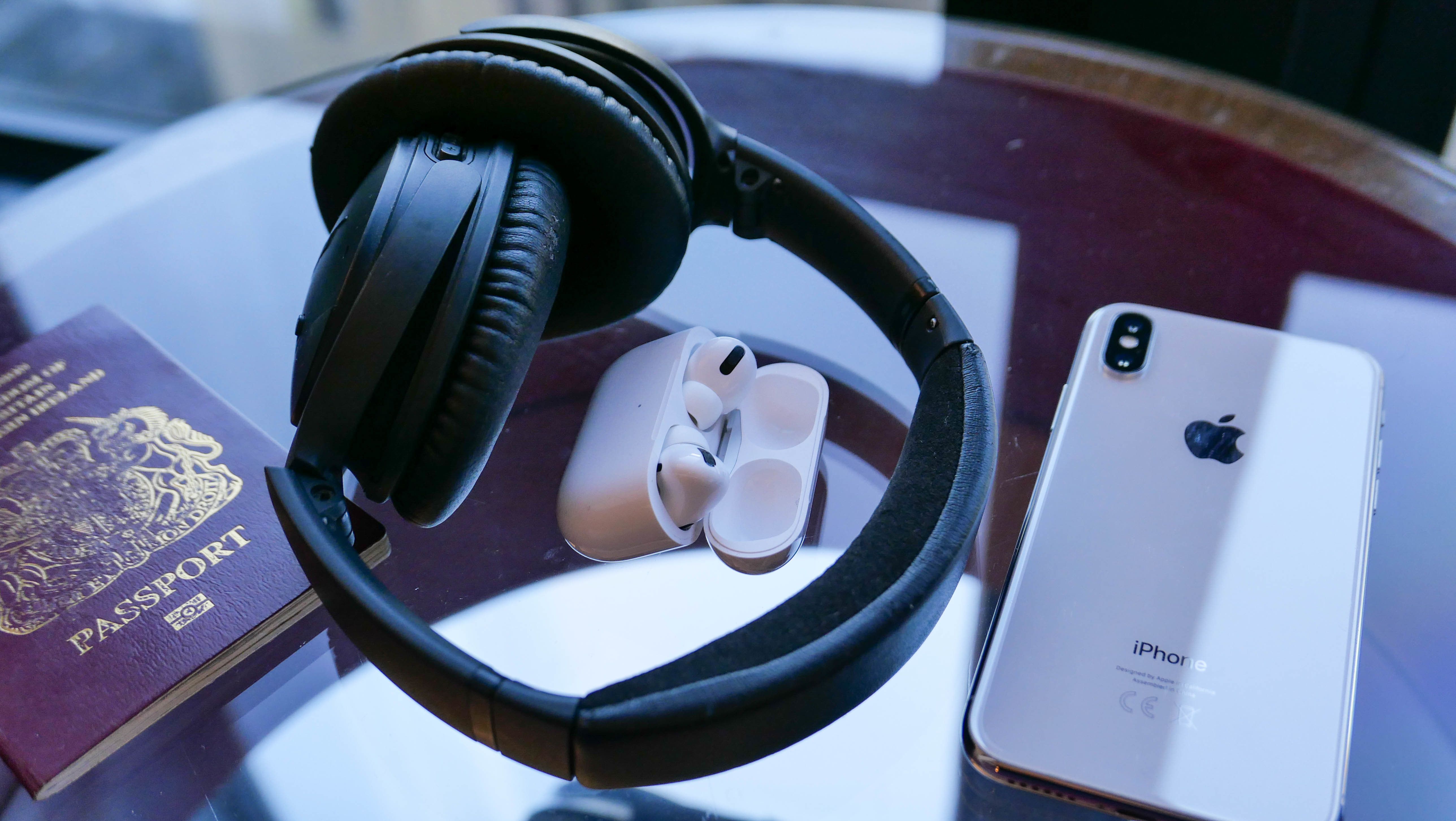 airpods pro vs bose noise cancelling