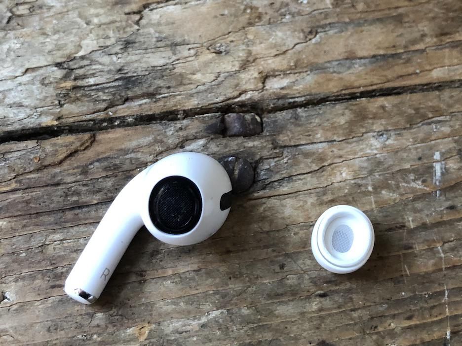 Apple Airpods Pro Can Survive Water Damage And Here S How Gearbrain