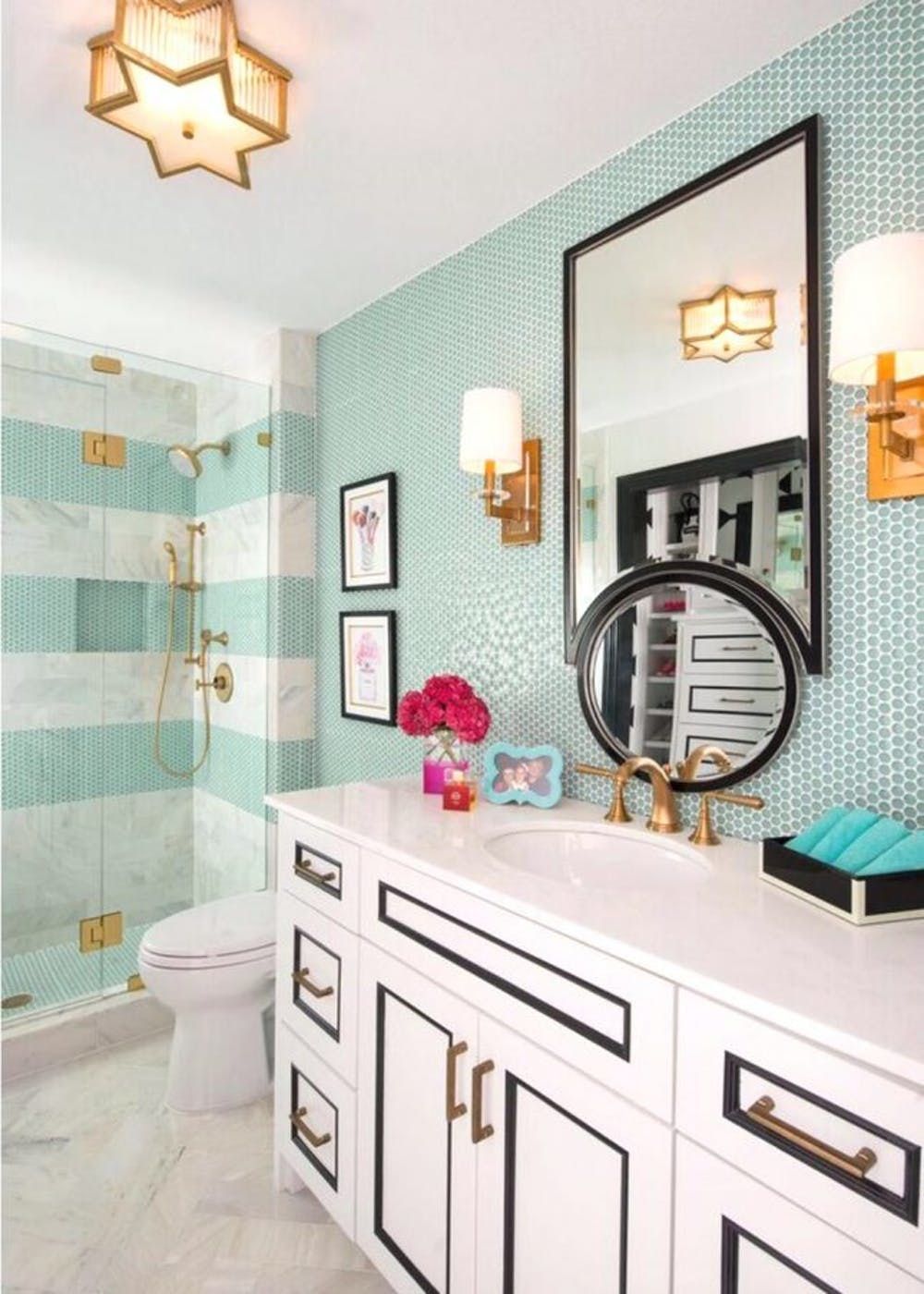 11 Bold and Beautiful Kate Spade New York-Inspired Bathroom Ideas - Brit +  Co