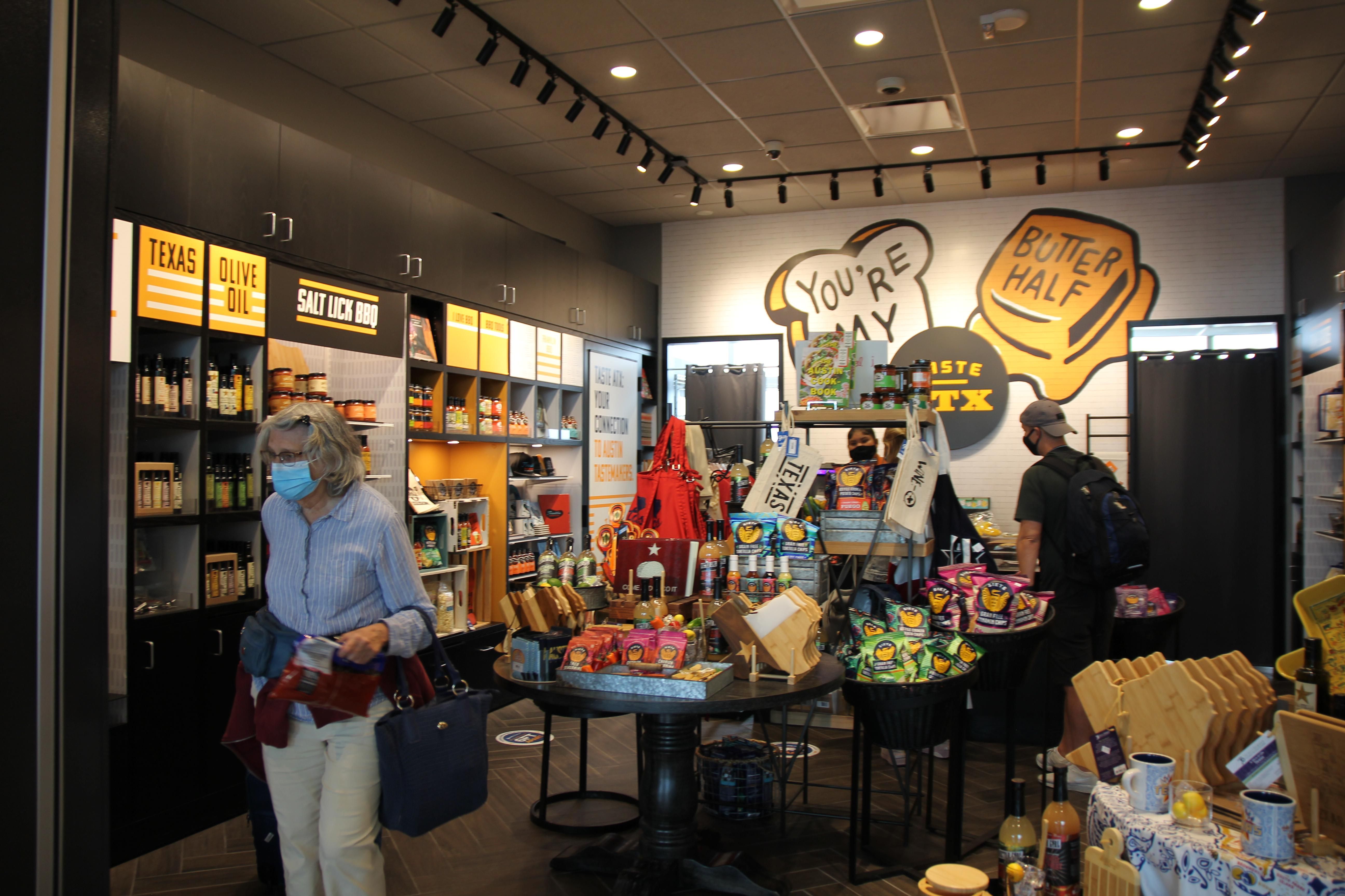 Complete guide to Austin-Bergstrom International Airport - austonia