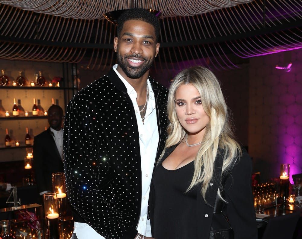 Khloé Kardashian Will Reveal the Sex of Her Baby on the KUWTK Finale