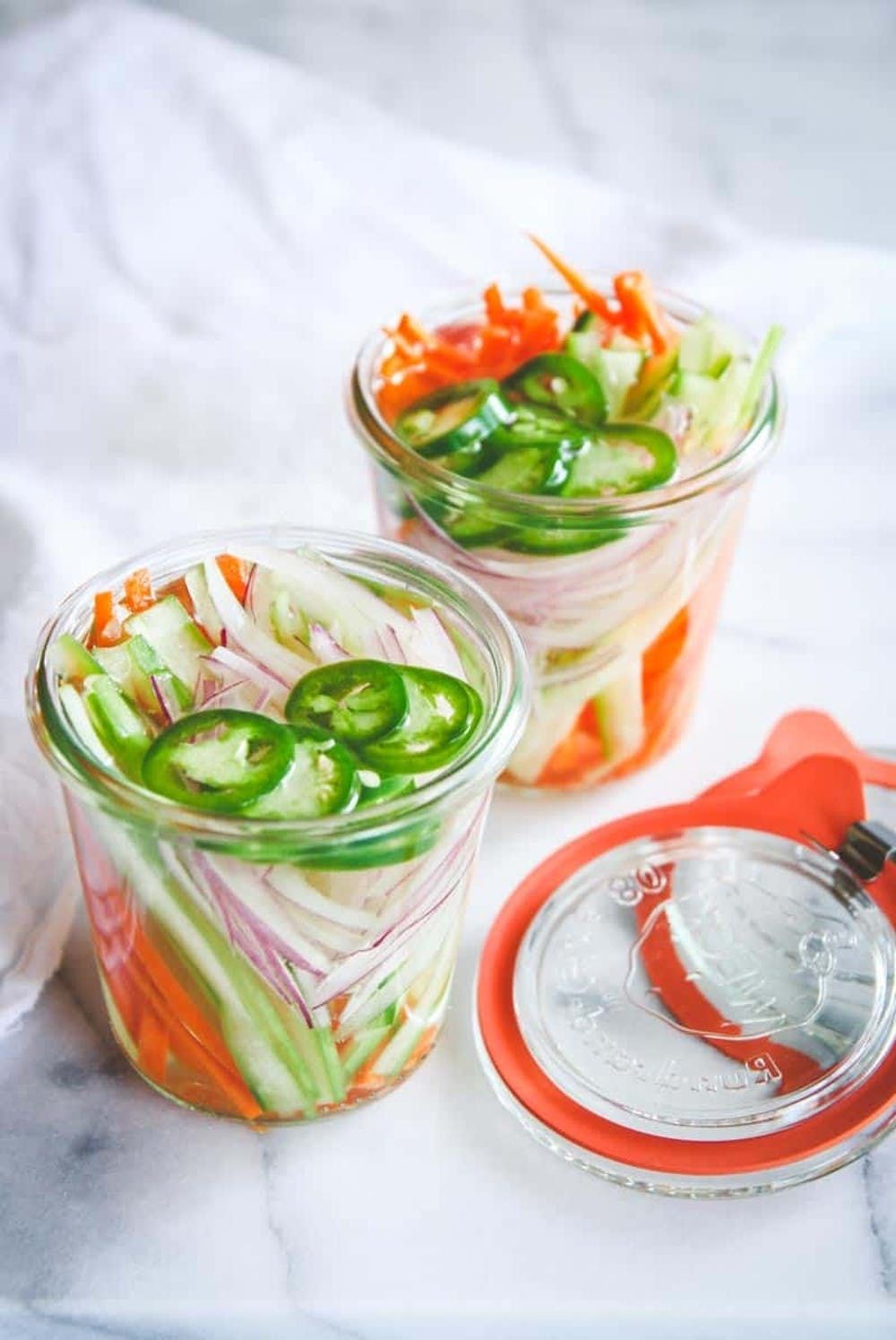 10 Healthy Mason Jar Salad Recipes - Sweet Peas and Saffron