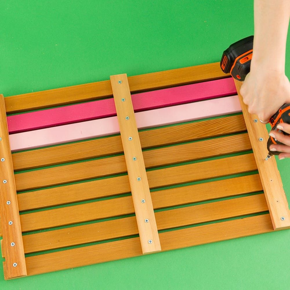 How to make a DIY wooden bath mat - The Crafty Gentleman