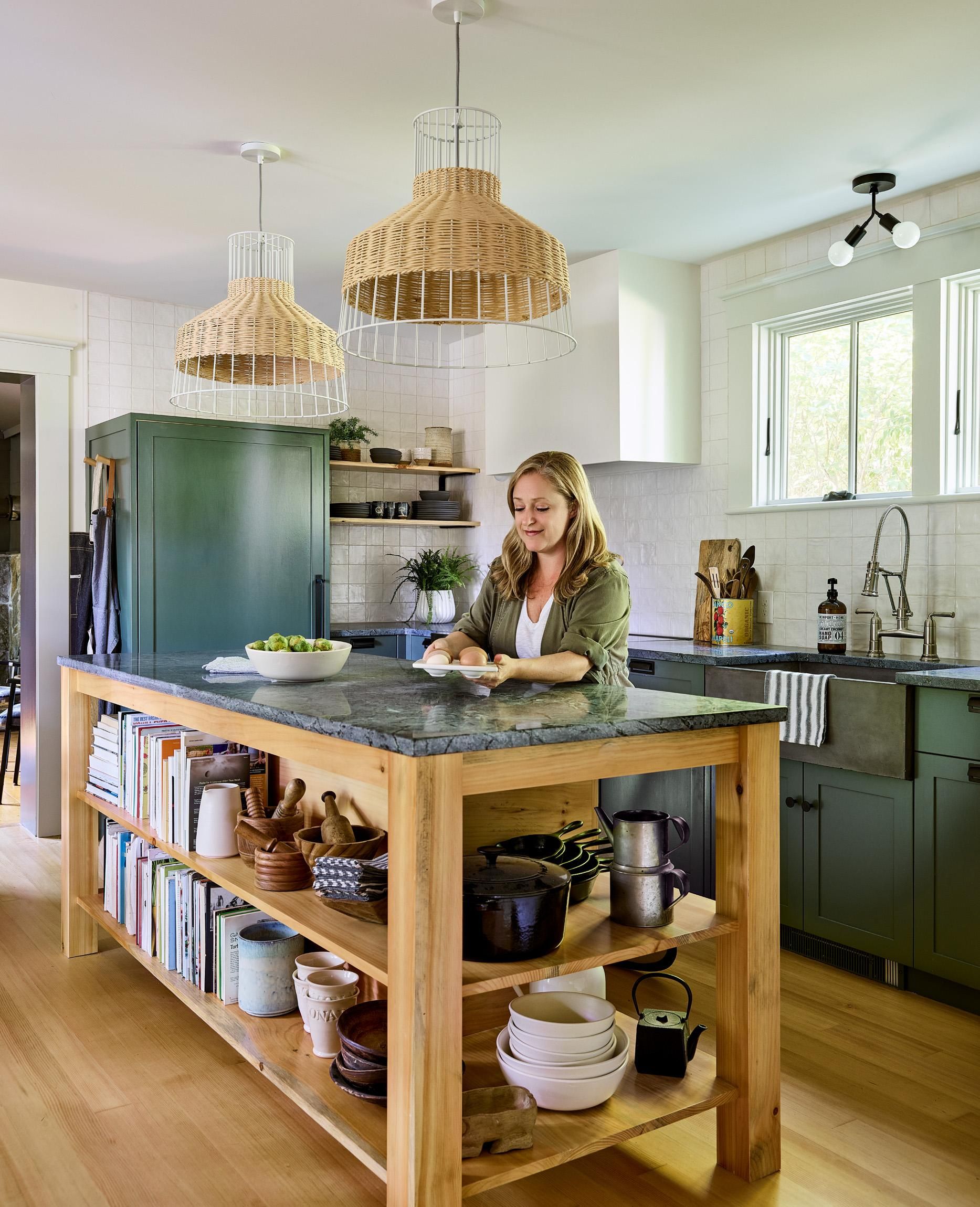 10 Colorful Kitchens That Buck The All-White Trend – SheKnows