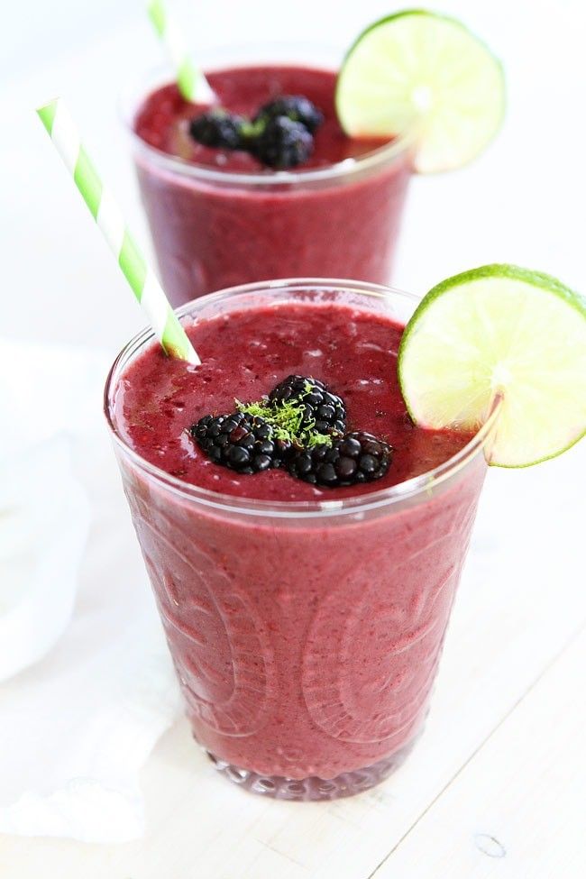 Blueberry Smoothie - Culinary Hill