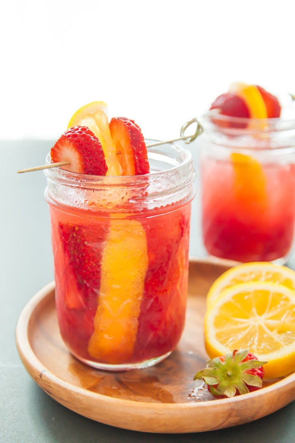 Top 17 Mason Jar Cocktails  Mason jar drinks, Mason jar cocktails,  Lemonade recipes