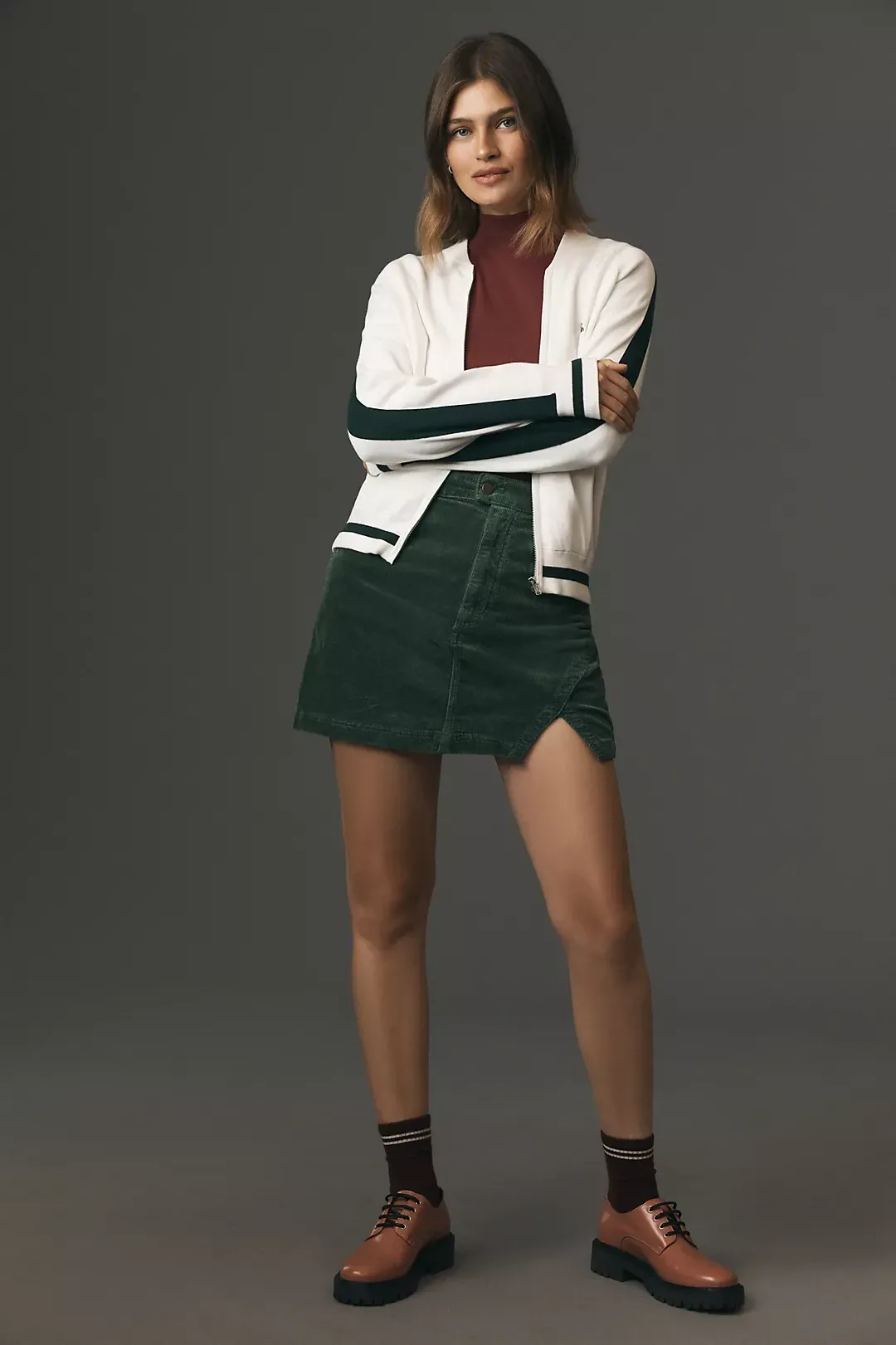 Corduroy skirt 2024 outfit viewer