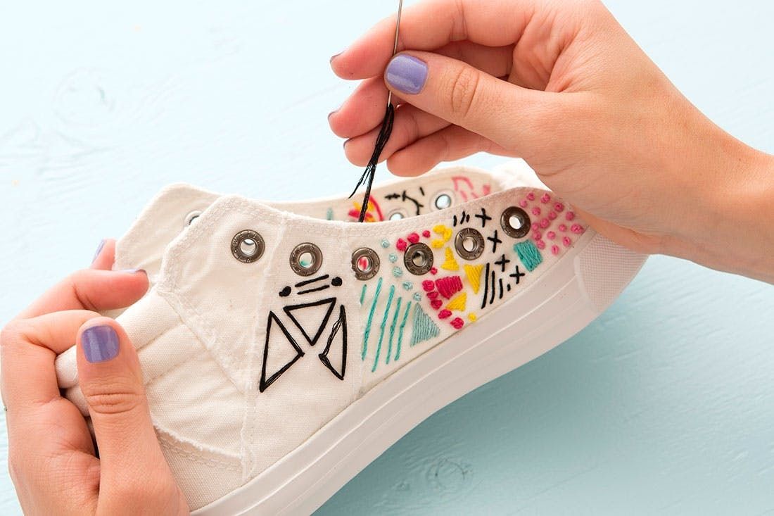 Embroidered canvas shoes sale