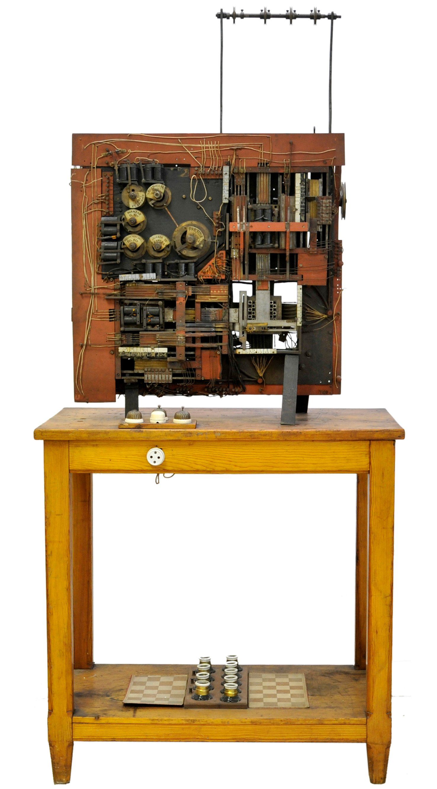 This 1920 Chess Automaton Was Wired to Win - IEEE Spectrum