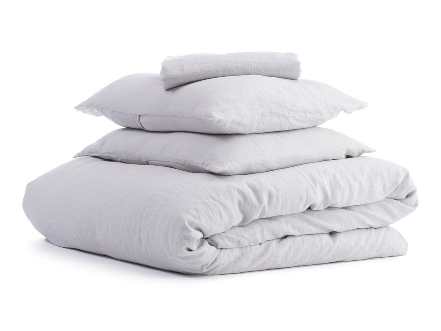 Parachute bedding stacked up in light grey