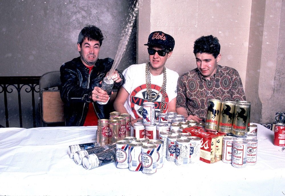 Amazon.com: Beastie Boys: 9780847868384: Jonze, Spike