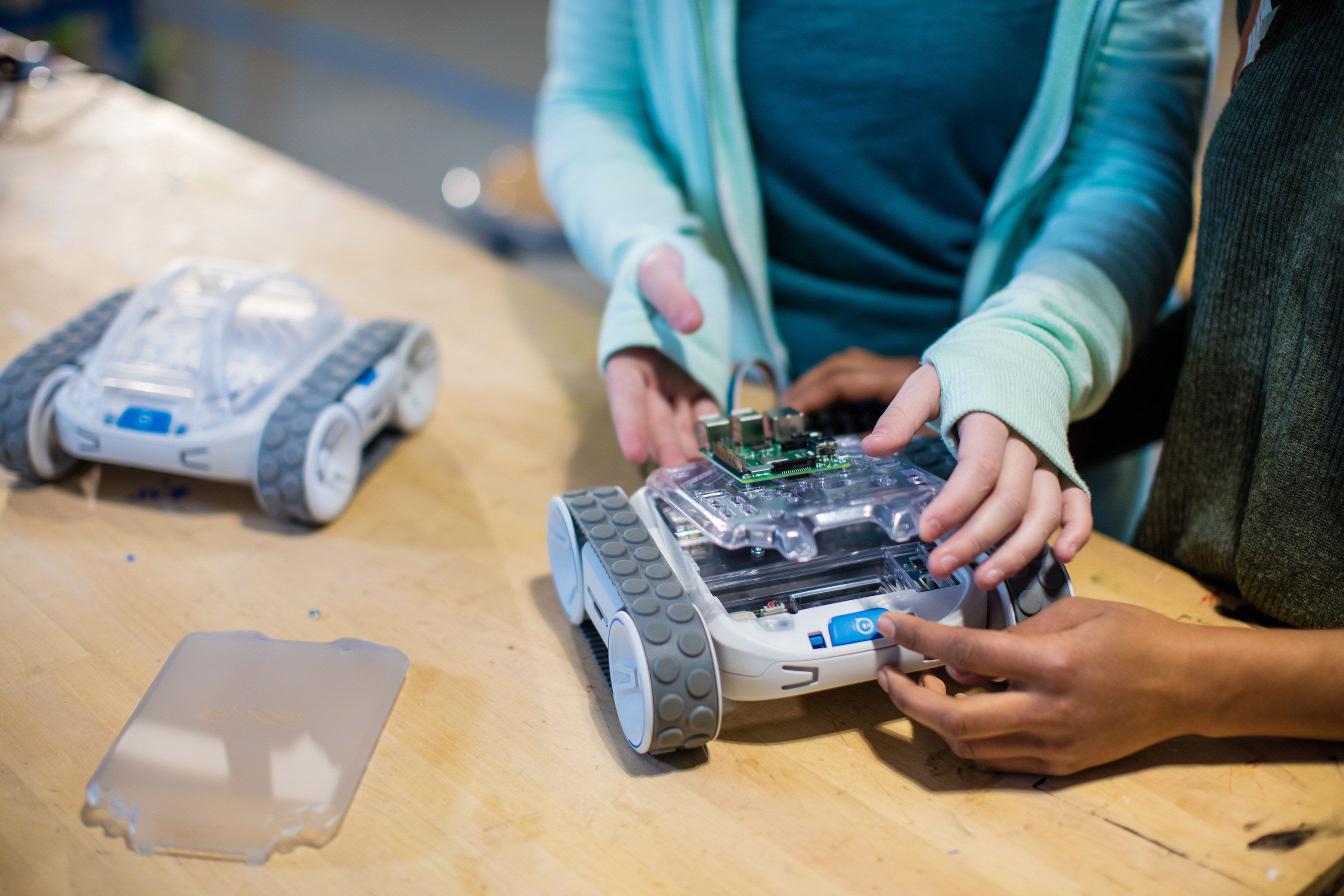 P*e様 新品未使用❗sphero RVR プログラミングロボット Sphero RVR+ Programmable Robot | Robotics for Middle & High