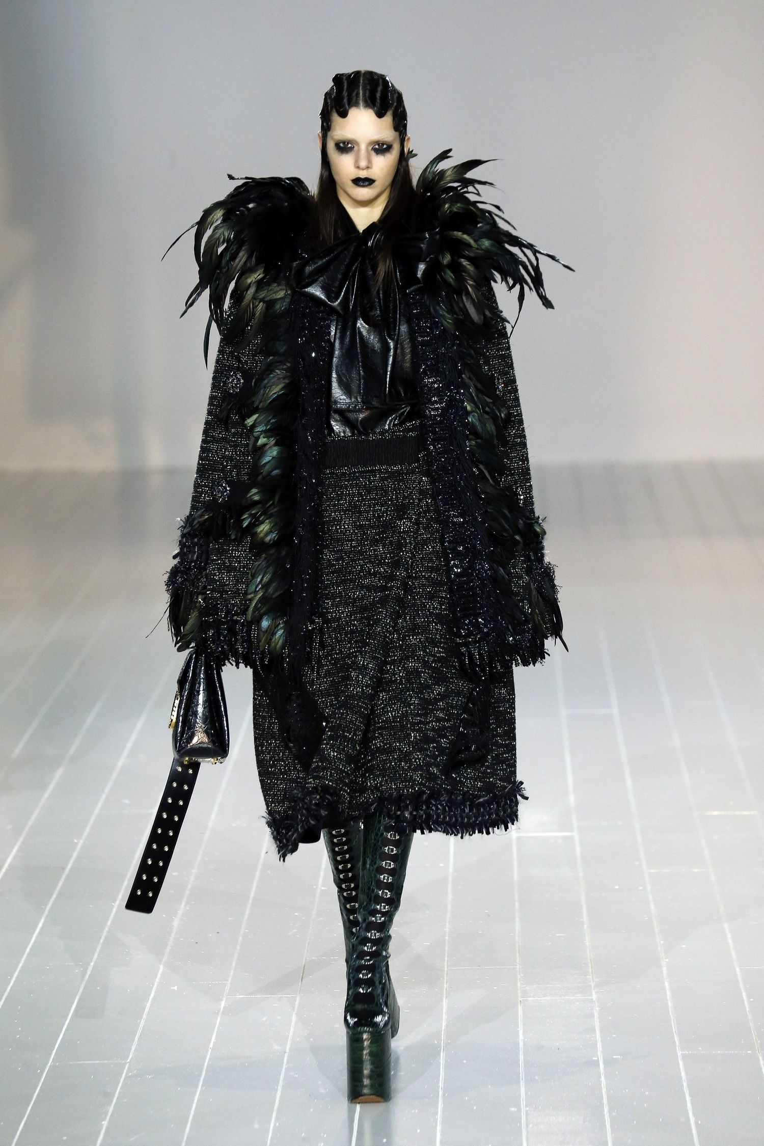 marc jacobs fall 2016 kendall jenner main