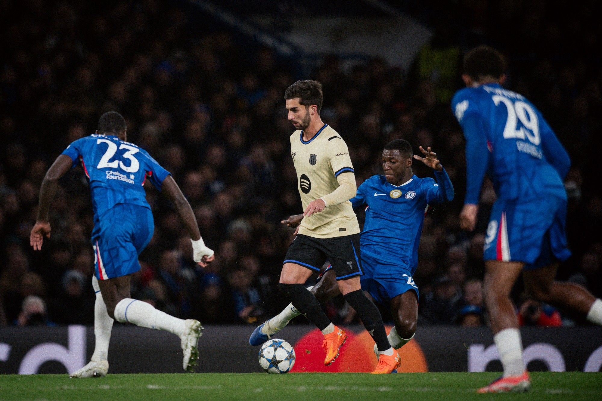 I promise you will see a different Barcelona" - Flick speaks after defeat to Chelsea - Telegraph