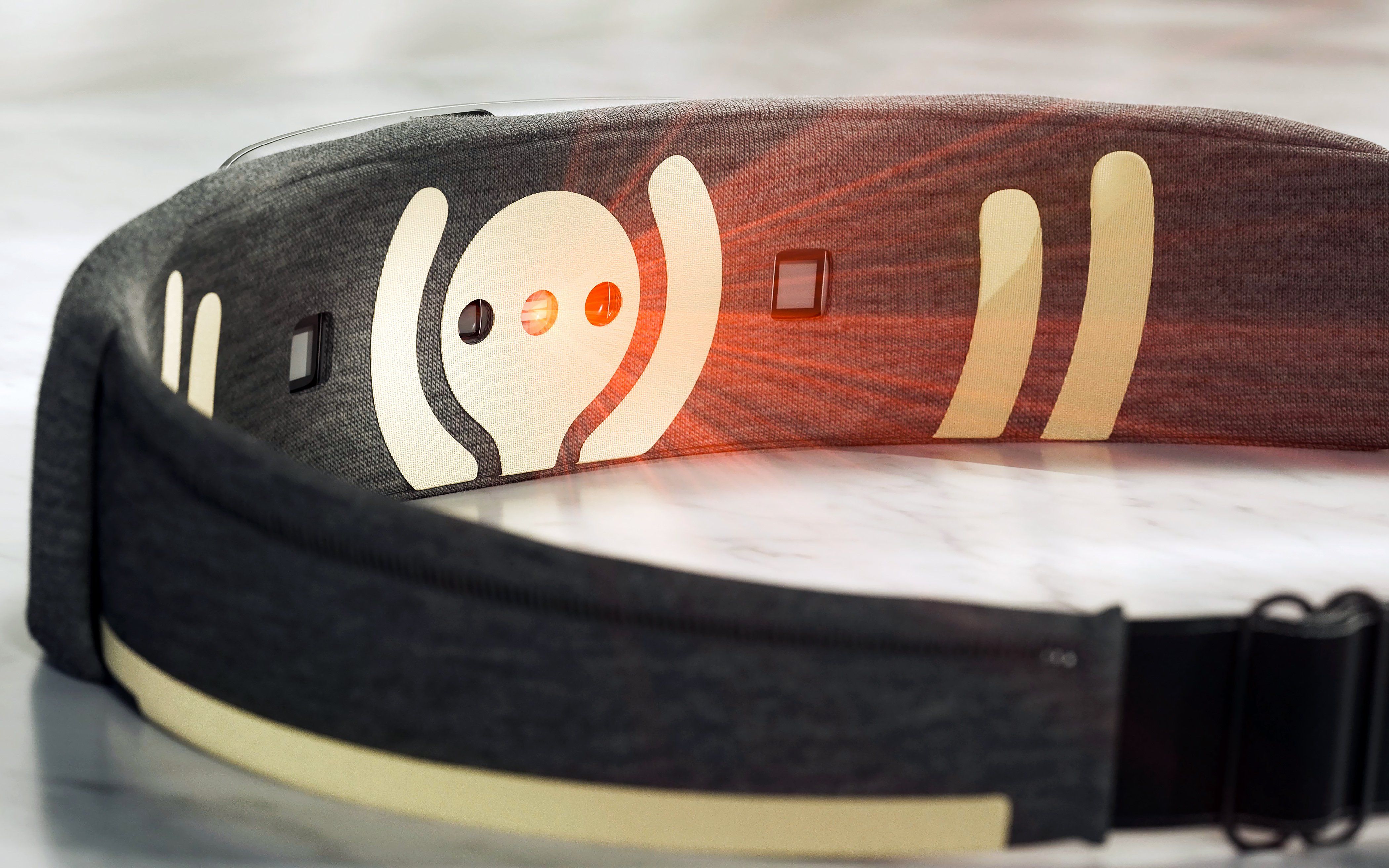 Muse Headband Offers Affordable Brain Activity Tracking - IEEE