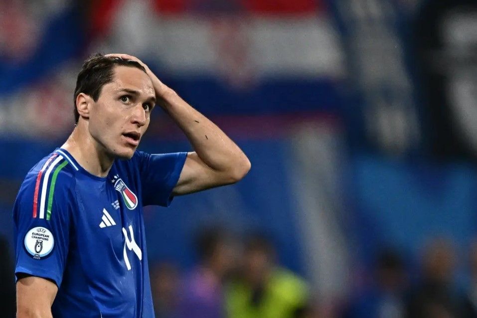 Cầu thủ Liverpool 5 lần từ chối lệnh triệu tập của ĐT Italia 2 Gattuso confirms: Federico Chiesa rejected Italy's invitation again - Telegraph