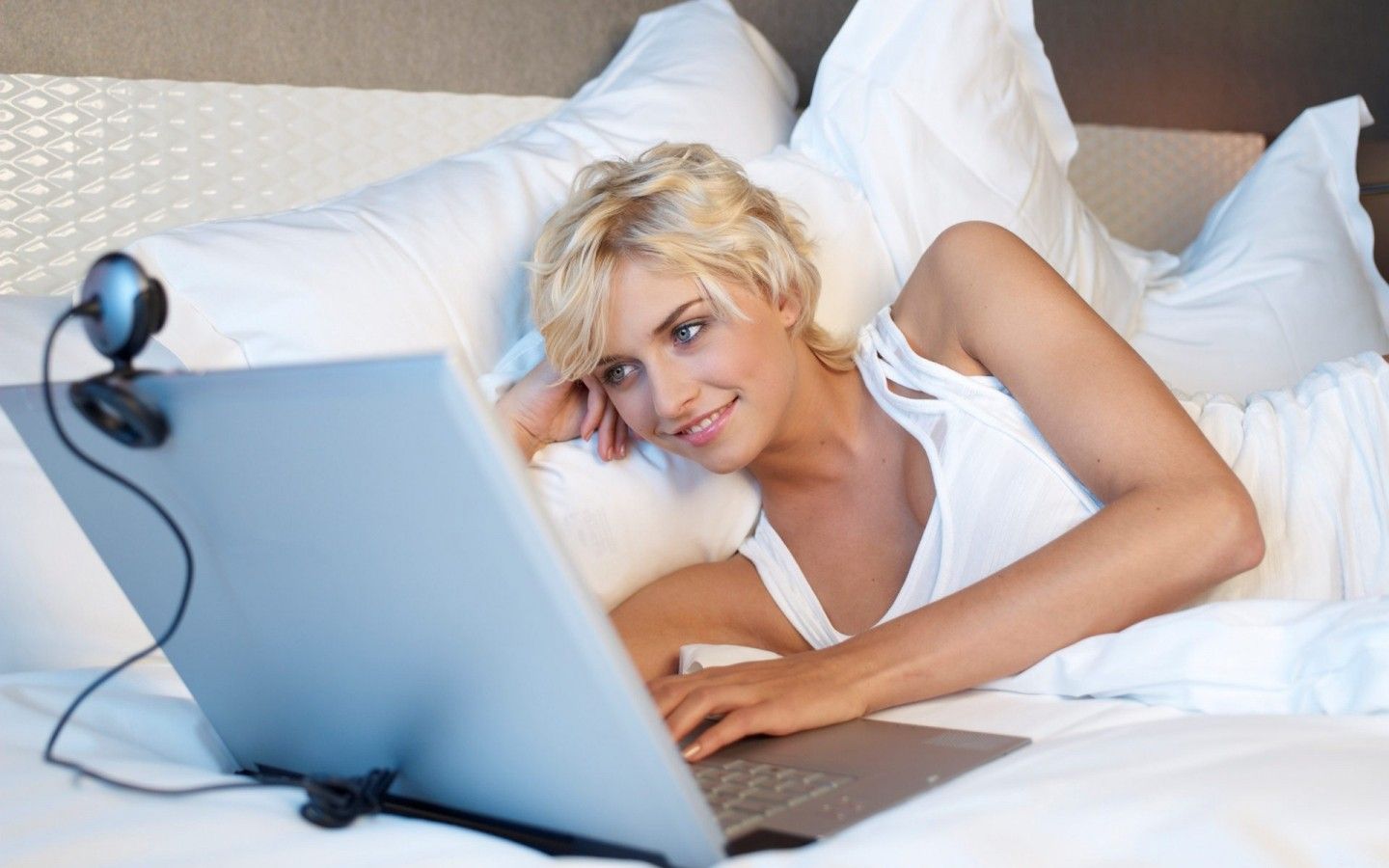 Cydnie and Cam  Couple