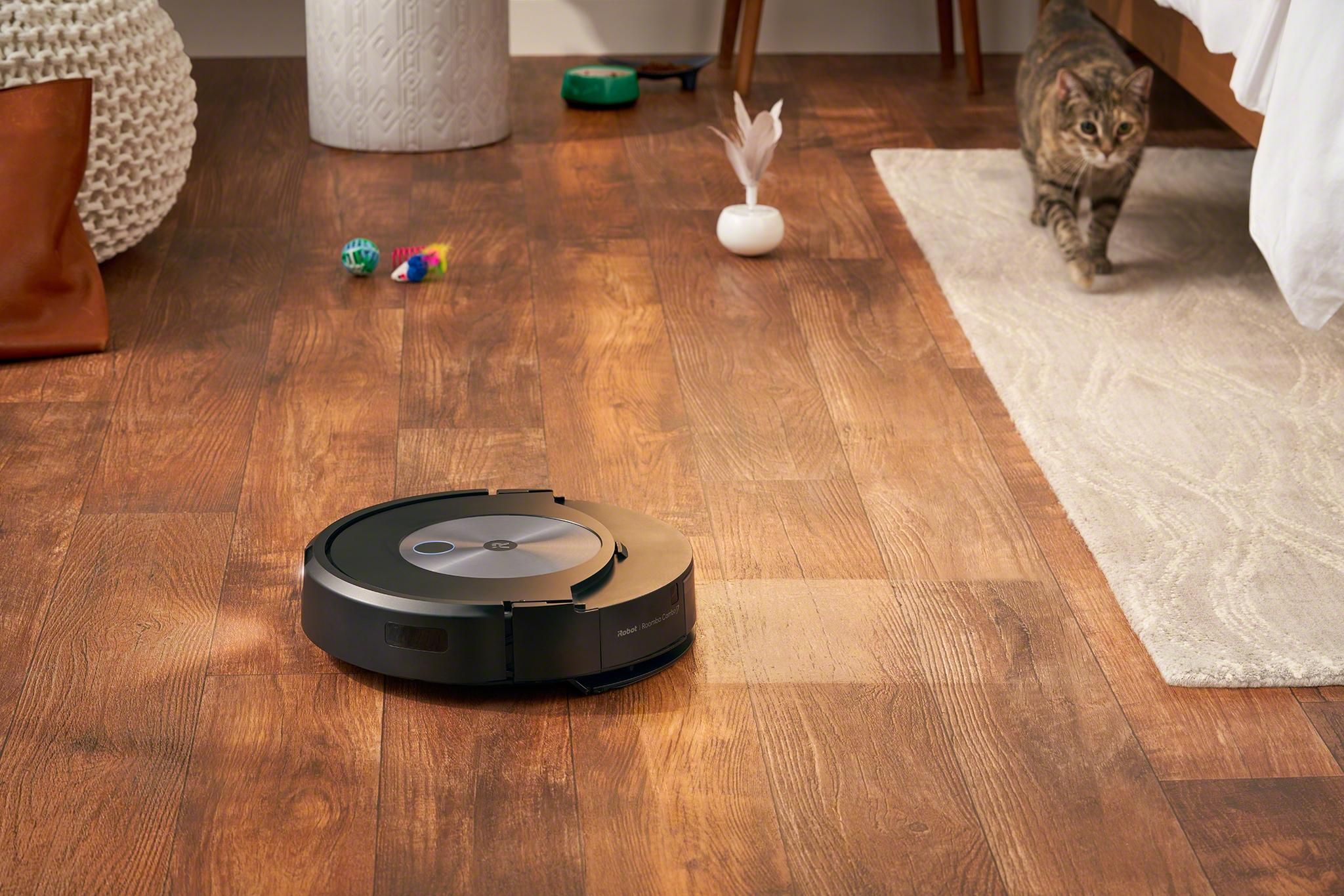 iRobot Crams Mop and Vacuum Into Newest Roomba - IEEE Spectrum