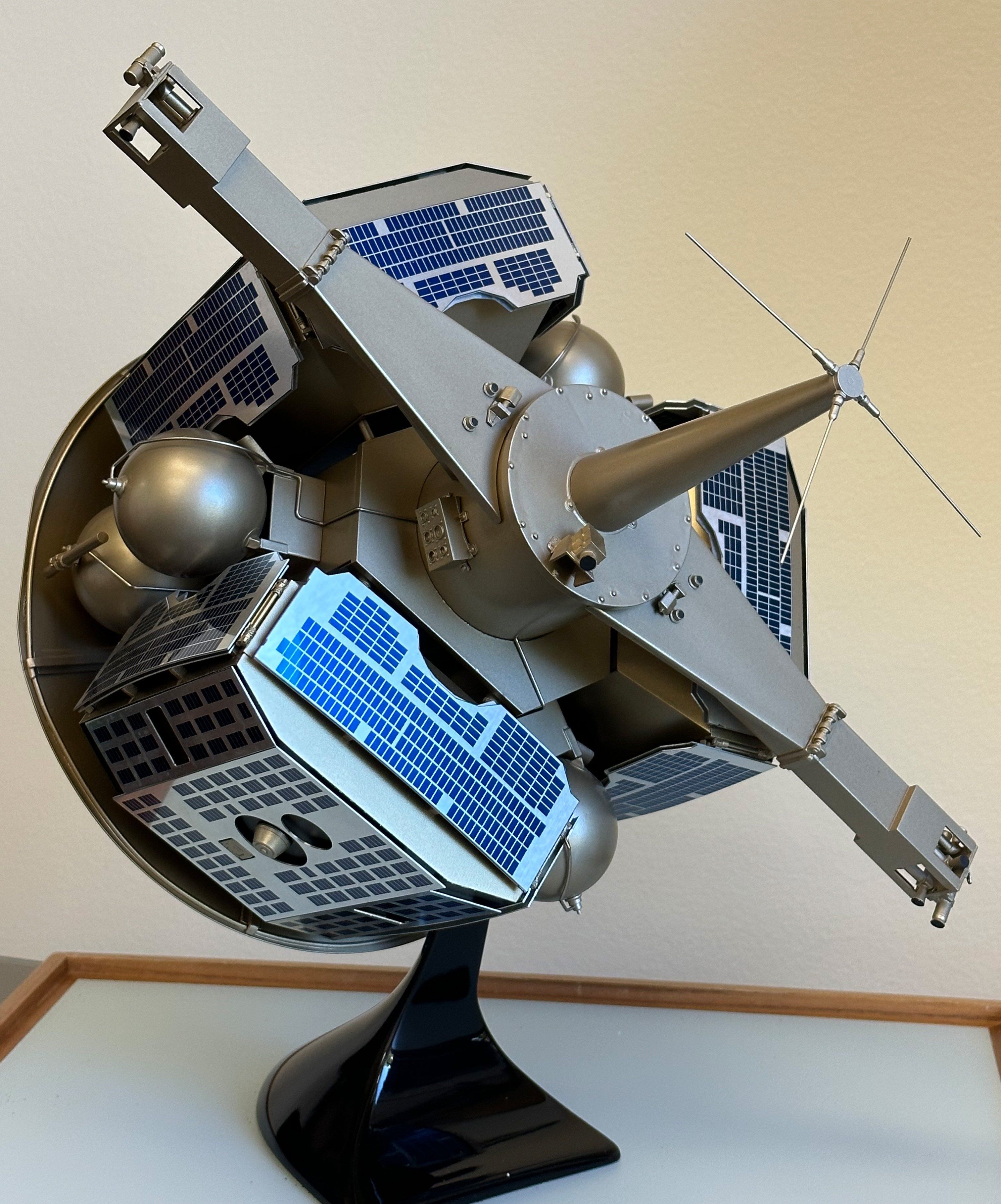 A Cold War Satellite Program Called Parcae Revolutionized Signals