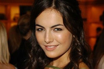 Camilla Belle(1)