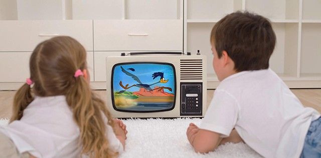 kids watching tv cartoon girl B6wxUD clipart