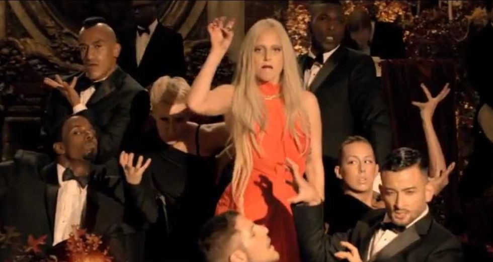 Lady Gaga Invites You To Thanksgiving Dinner