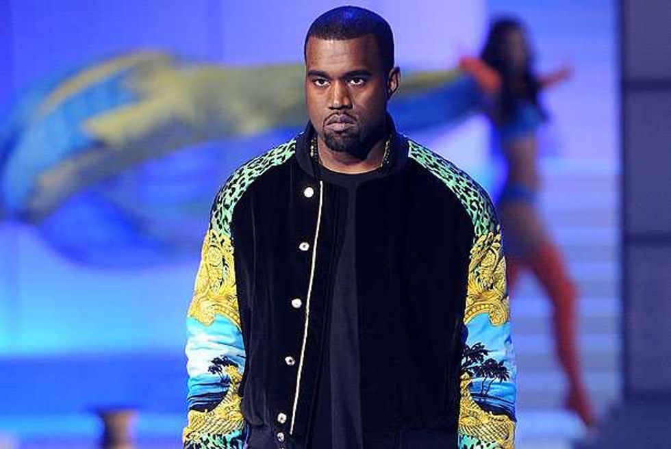 Kanye West Gloriously Reunited With His Twitter Account