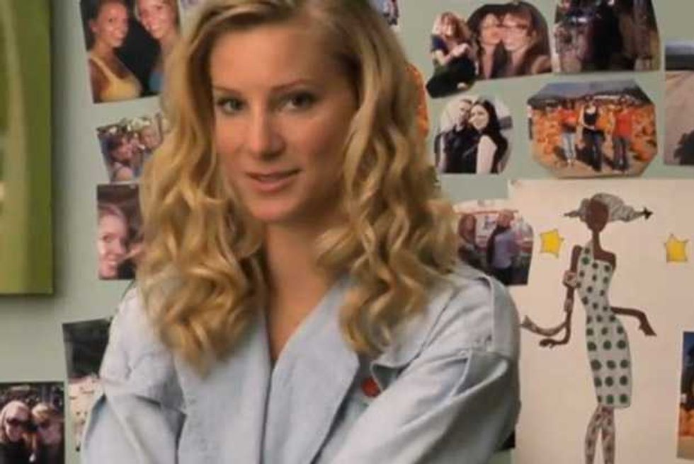 Watch Brittany Out Santana On Tonight's "Glee"