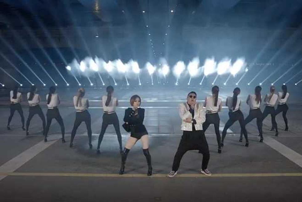 PSY's Awesome "Gentleman" MV Borrows Moves From Brown Eyed Girls' "Abracadabra"