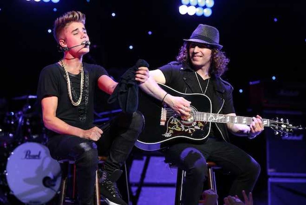 Everyone Is Defending Justin Bieber's Comments at the Anne Frank House Now