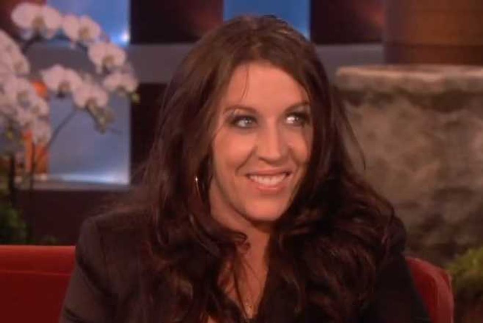 Calling All Eligible Bachelors: Justin Bieber's Mom Is Single, Ready to Mingle