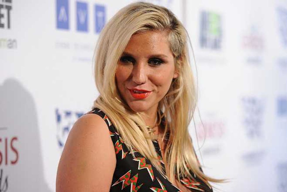 Ke$ha Tells Everyone She Had Sexy Ghost Sex With a Sexy Ghost