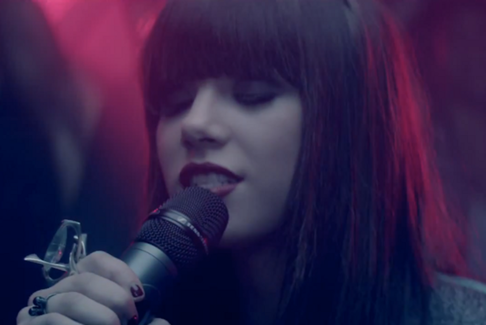 Carly Rae Jepsen's "This Kiss" Gets a Music Video as '80s as It Sounds