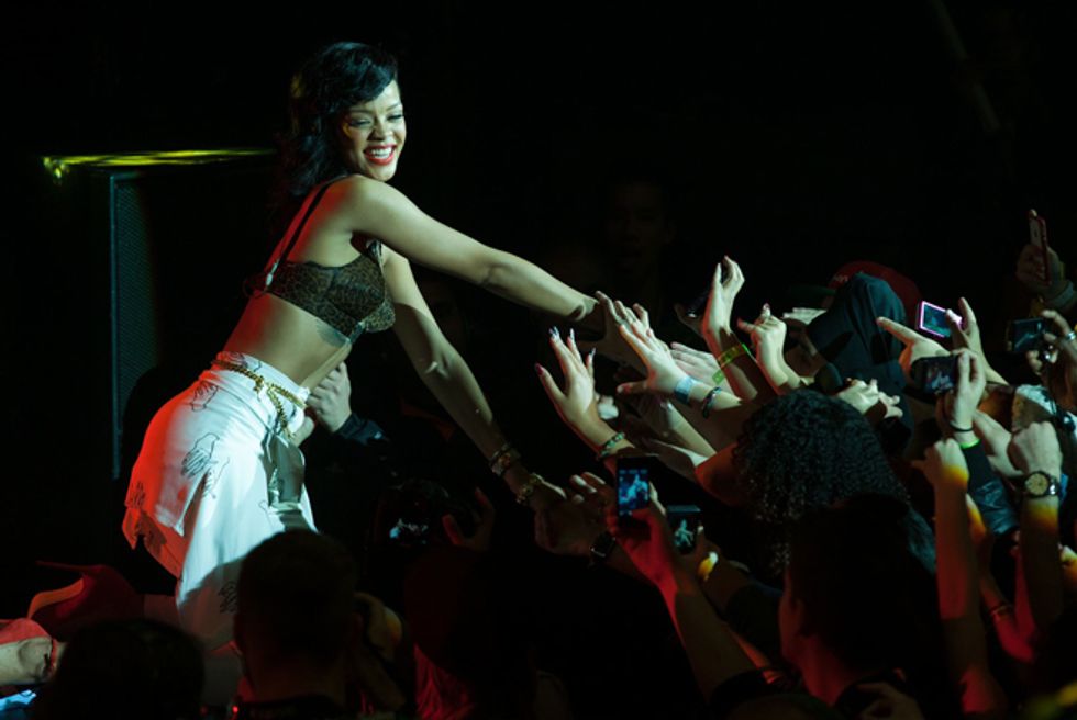 Re-Live Rihanna's 777 Tour: Exclusive Photos From the Plane, on the Ground and in Concert