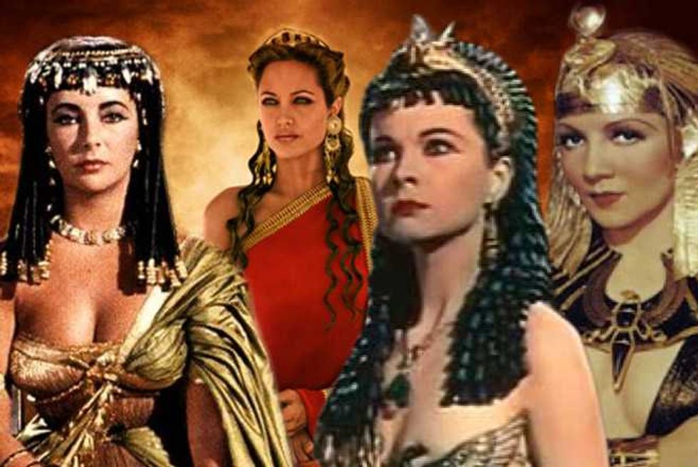 Angelina Jolie To Fill Void Of Cleopatra Movies!