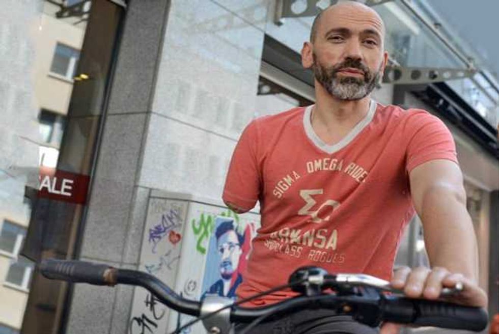 One Armed Cyclist Fined For Riding Bike With Only One Handbrake