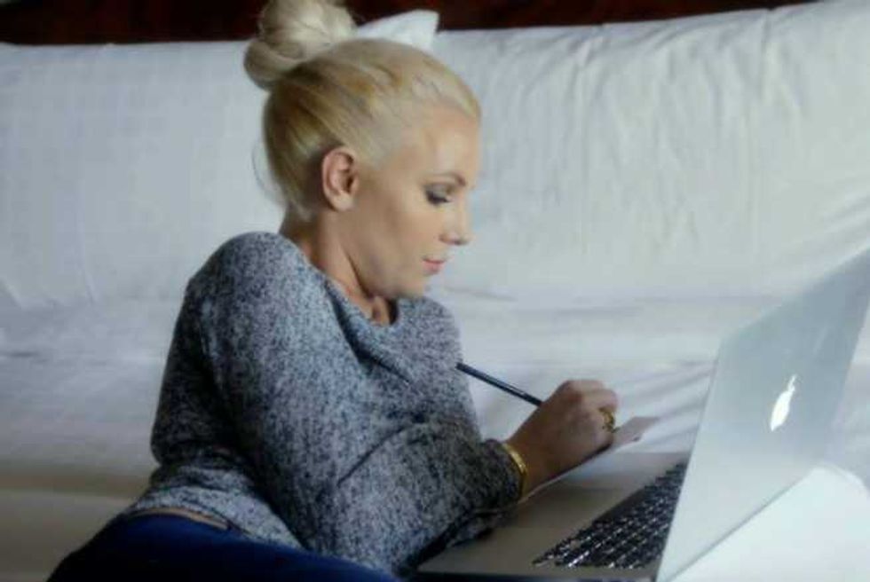 Britney Spears Renews Record Contract With RCA, Starts Writing New Music