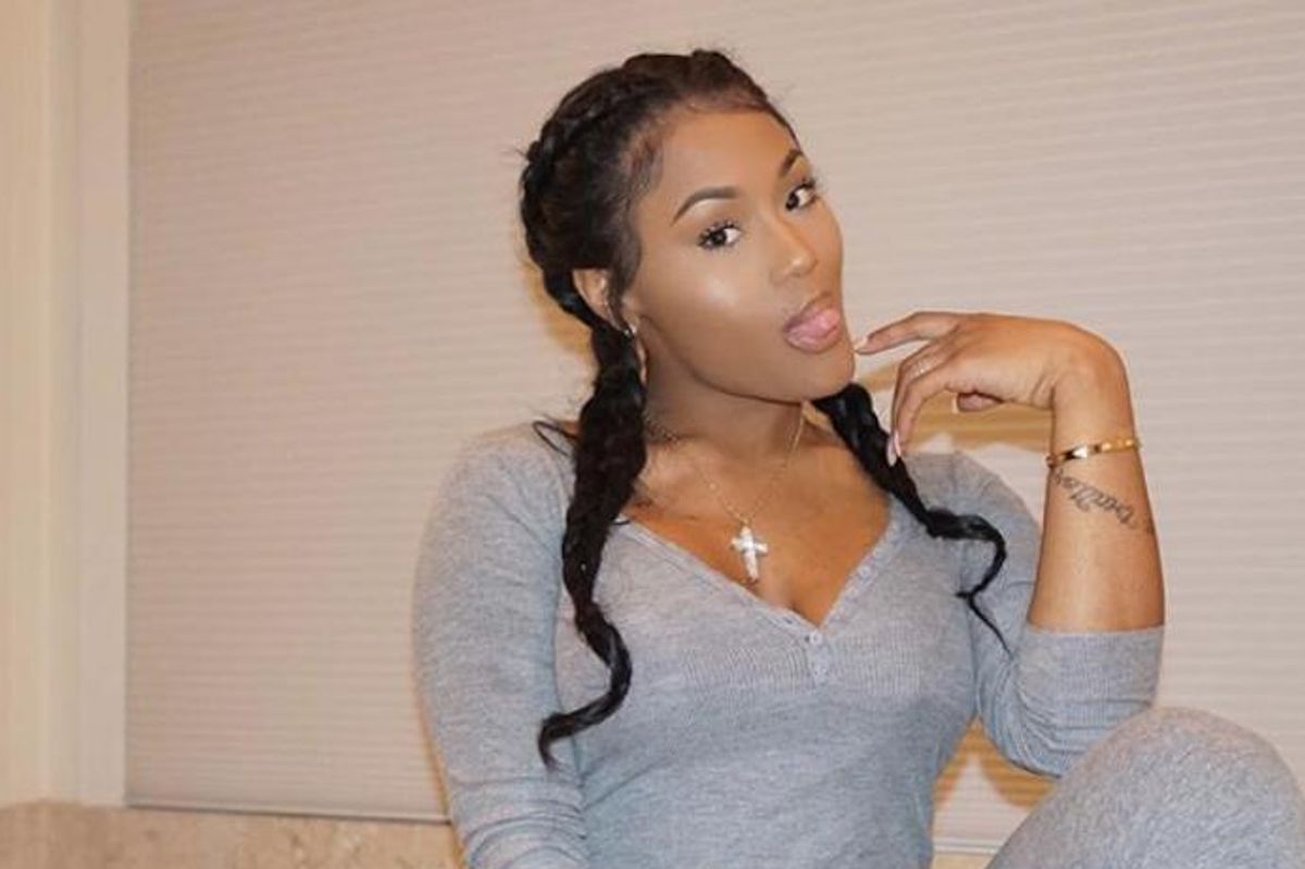 lira galore bootylicious photos