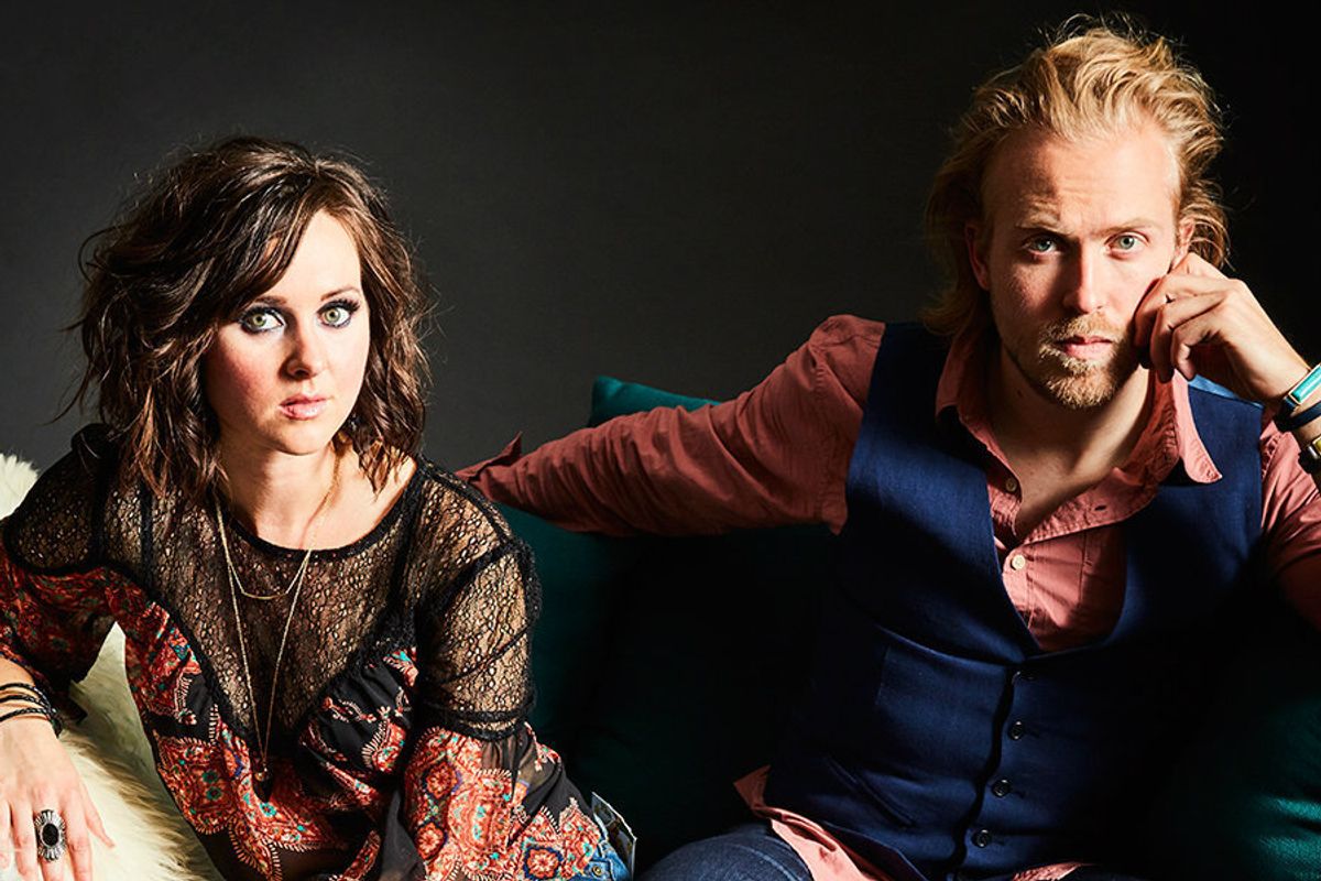 lady and jones not sorry video premiere