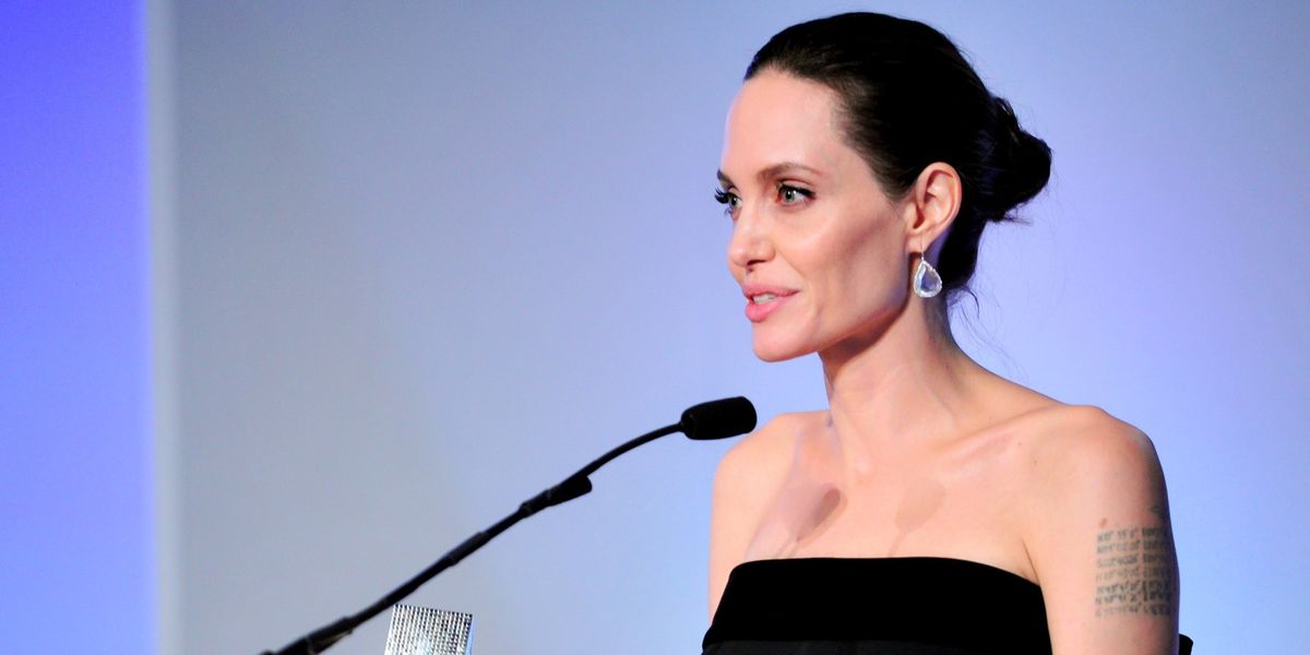 Read Angelina Jolie's Stirring Essay On Trump's Muslim Ban
