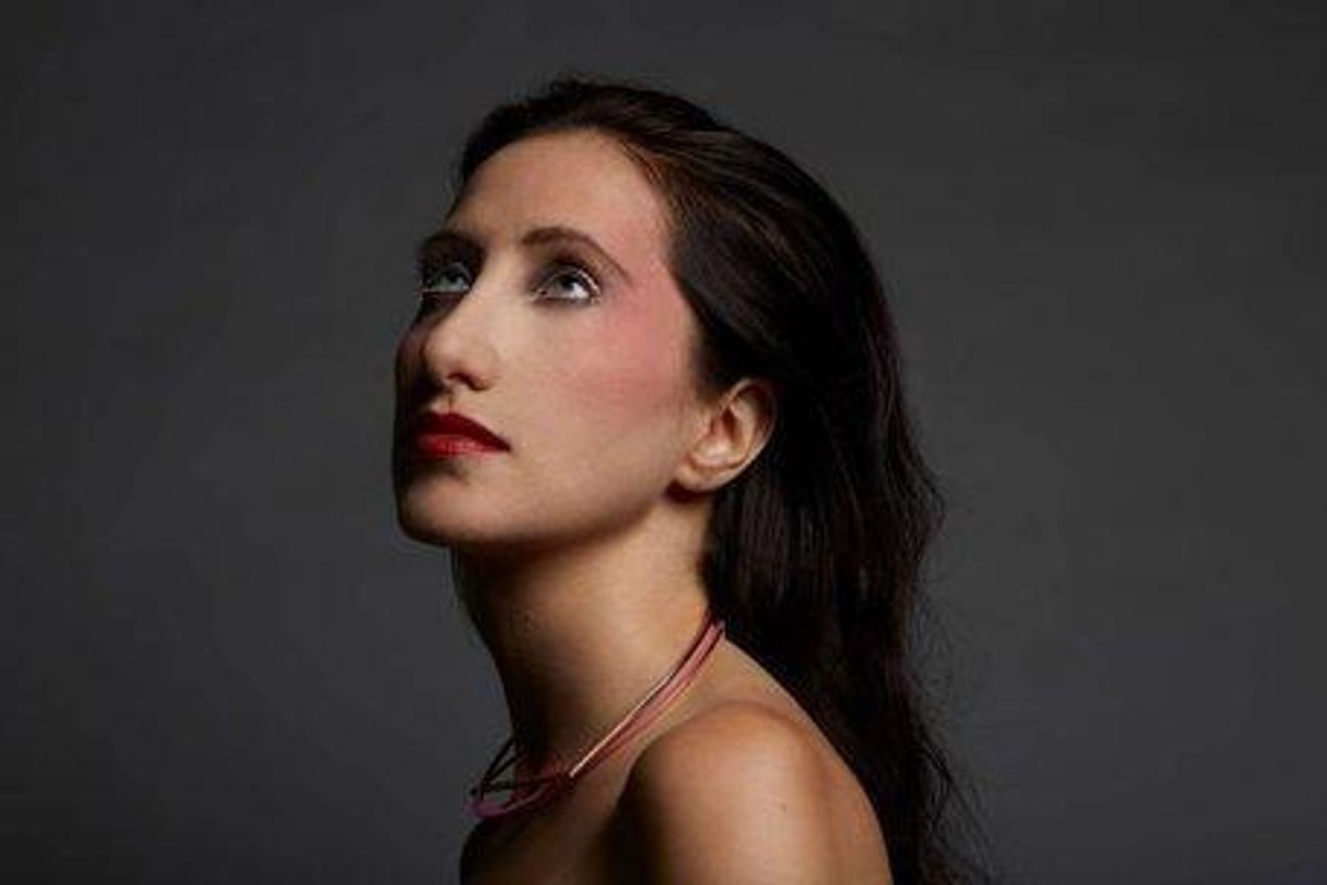 Popdust Presents | Clara Lofaro interview