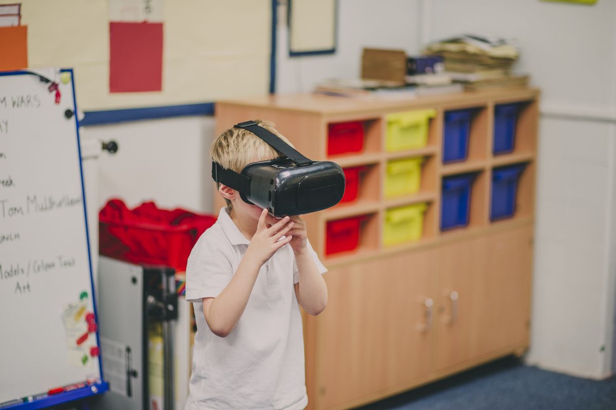 Study: Virtual reality improves eyesight among pre-teens