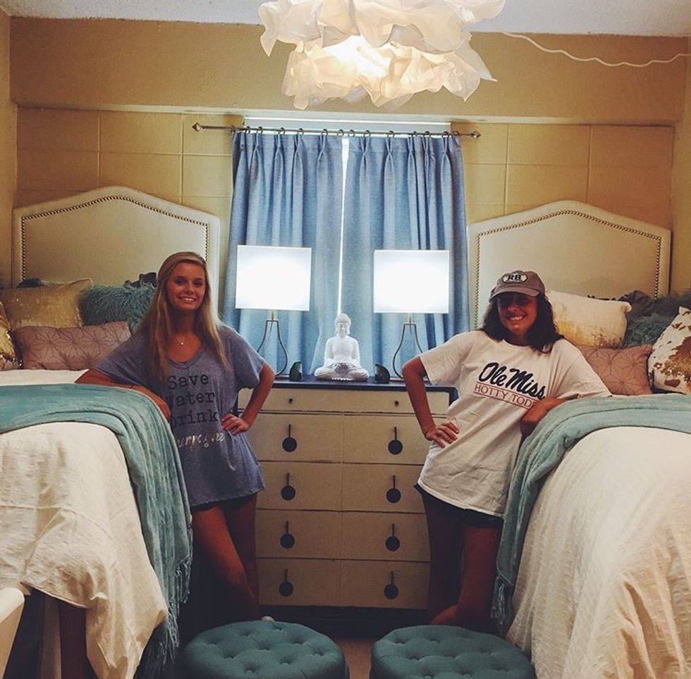 15 Unique Ways Ole Miss Girls Are Decorating Their Dorm Rooms