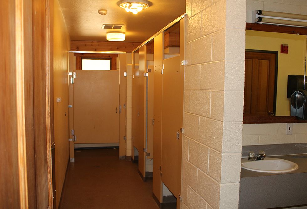 7-realities-of-communal-bathrooms