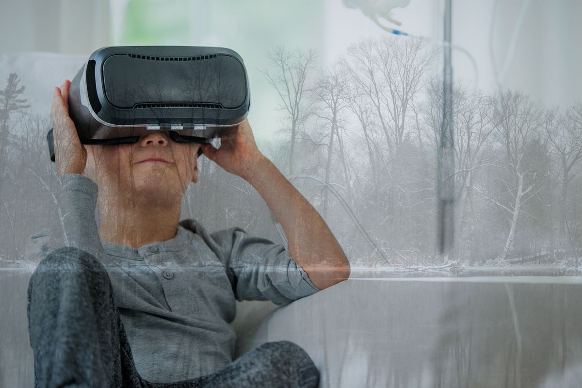 Plugging kids into VR to ease pain