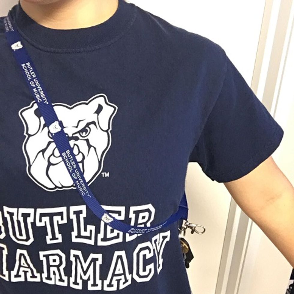 19 Unique Ways To Wear Your Lanyard