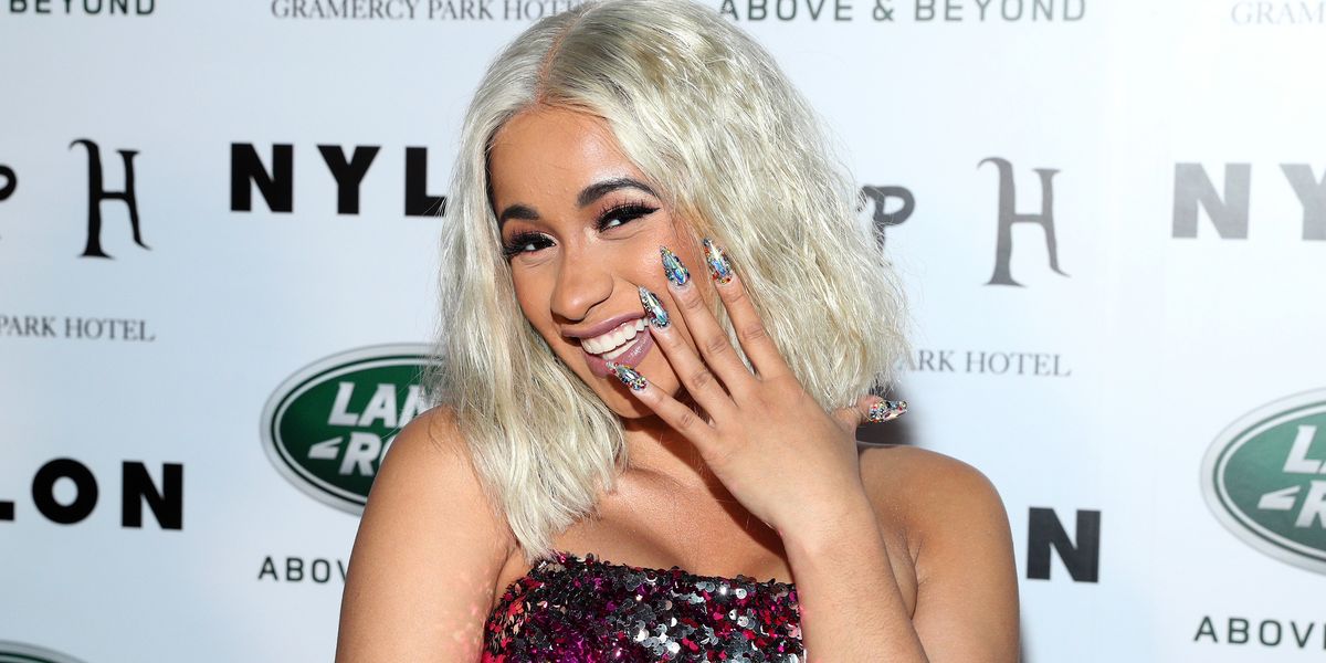 Holy Wow She Did it, Cardi B Takes Number One