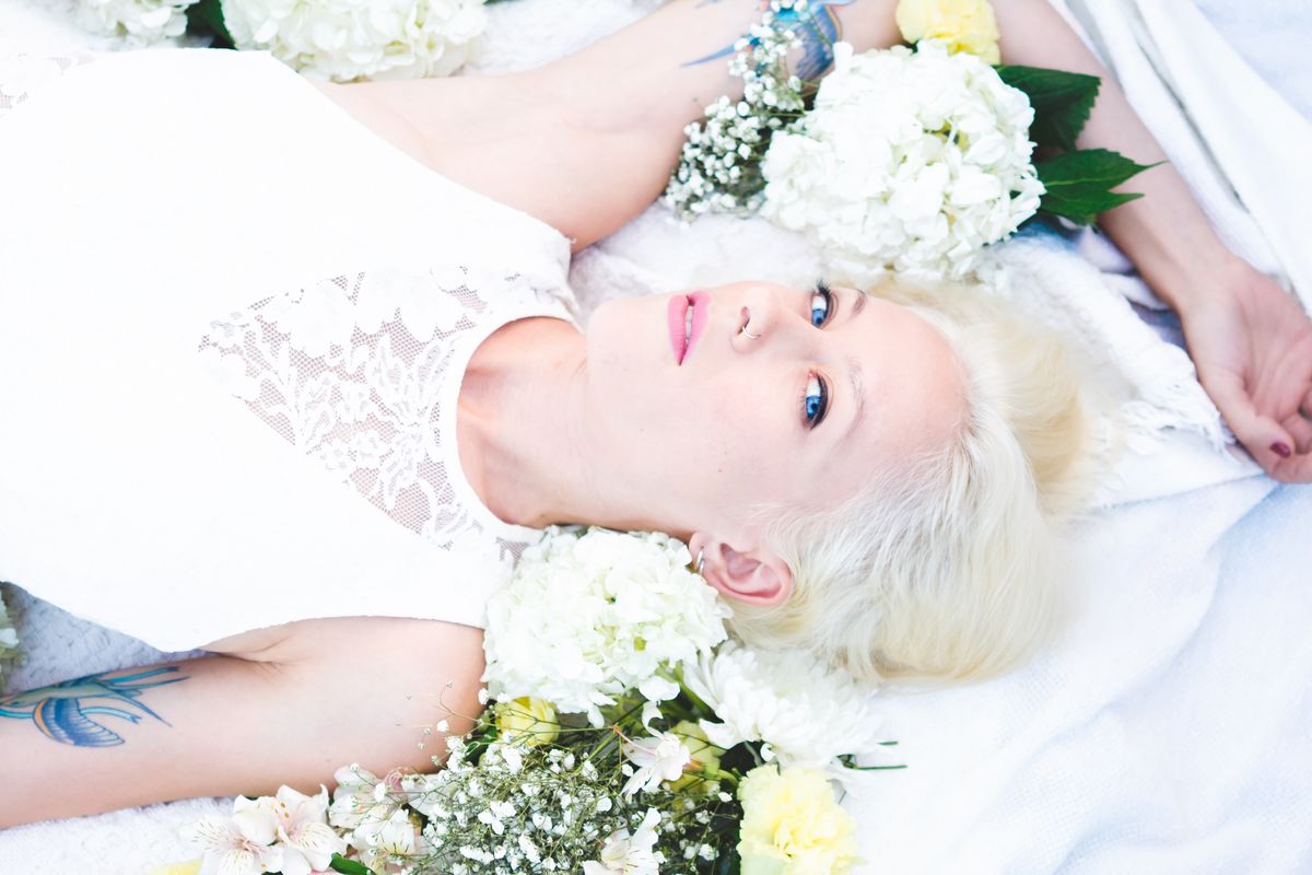 PREMIERE | Katie Costello appreciates "New York Graffiti"